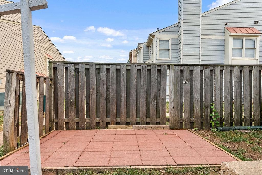 10470 PARADISE CT, MANASSAS, Virginia 20109, 3 Bedrooms Bedrooms, 5 Rooms Rooms,2 BathroomsBathrooms,Residential,For sale,10470 PARADISE CT,VAPW2102732 MLS # VAPW2102732