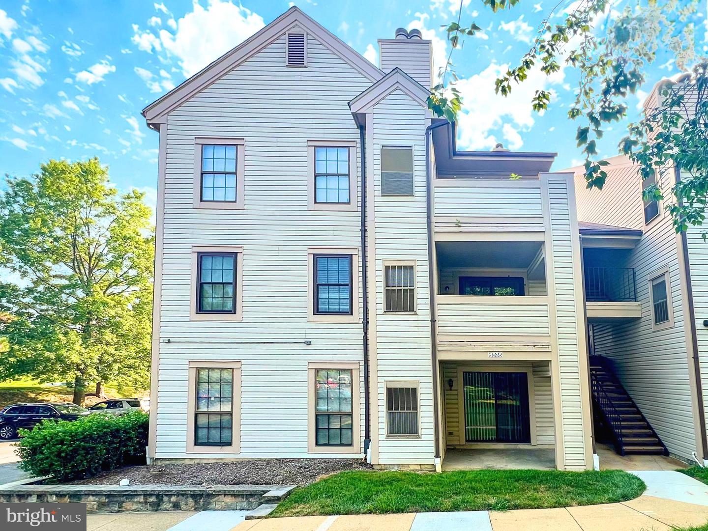 6925 MARY CAROLINE CIRCLE #H, ALEXANDRIA, Virginia 22310, 2 Bedrooms Bedrooms, ,2 BathroomsBathrooms,Residential,For sale,6925 MARY CAROLINE CIRCLE #H,VAFX2263670 MLS # VAFX2263670