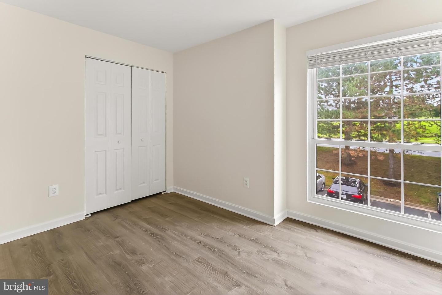 6925 MARY CAROLINE CIRCLE #H, ALEXANDRIA, Virginia 22310, 2 Bedrooms Bedrooms, ,2 BathroomsBathrooms,Residential,For sale,6925 MARY CAROLINE CIRCLE #H,VAFX2263670 MLS # VAFX2263670