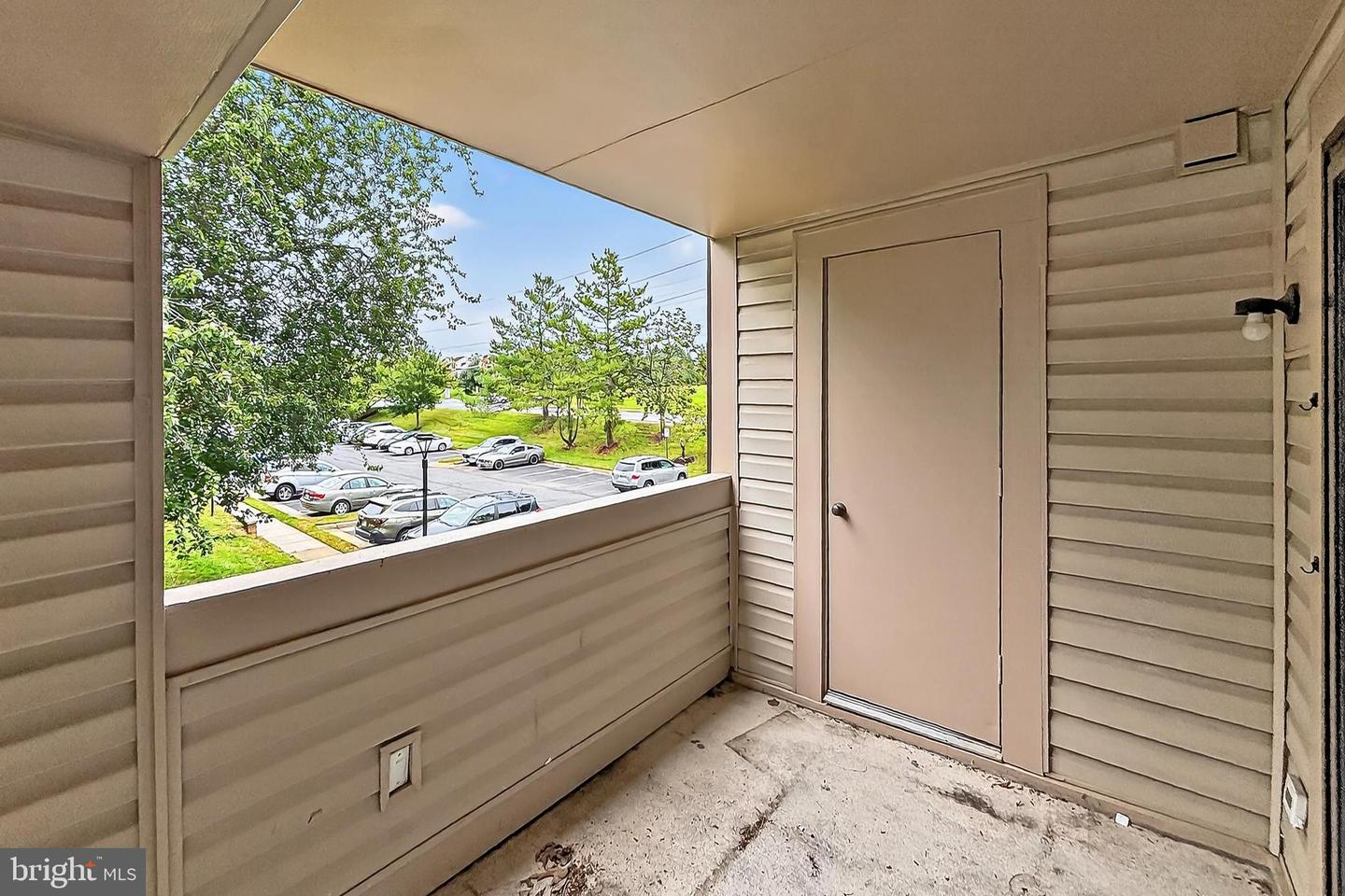 6925 MARY CAROLINE CIRCLE #H, ALEXANDRIA, Virginia 22310, 2 Bedrooms Bedrooms, ,2 BathroomsBathrooms,Residential,For sale,6925 MARY CAROLINE CIRCLE #H,VAFX2263670 MLS # VAFX2263670