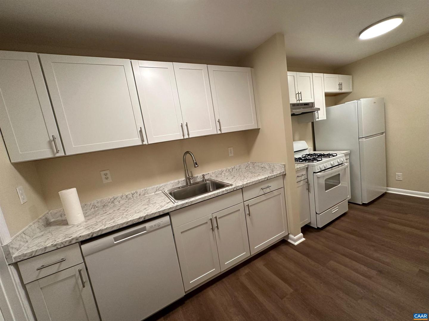 2517 HYDRAULIC RD #66, CHARLOTTESVILLE, Virginia 22901, 2 Bedrooms Bedrooms, ,1 BathroomBathrooms,Residential,For sale,2517 HYDRAULIC RD #66,668320 MLS # 668320