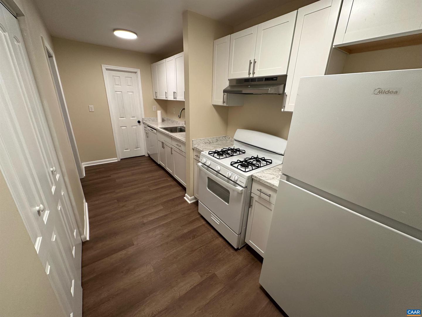 2517 HYDRAULIC RD #66, CHARLOTTESVILLE, Virginia 22901, 2 Bedrooms Bedrooms, ,1 BathroomBathrooms,Residential,For sale,2517 HYDRAULIC RD #66,668320 MLS # 668320