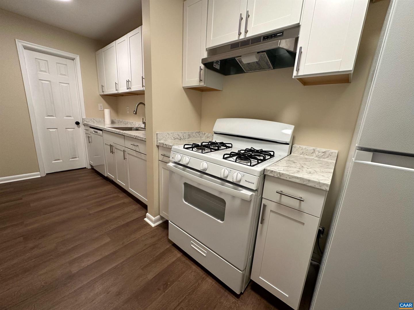 2517 HYDRAULIC RD #66, CHARLOTTESVILLE, Virginia 22901, 2 Bedrooms Bedrooms, ,1 BathroomBathrooms,Residential,For sale,2517 HYDRAULIC RD #66,668320 MLS # 668320