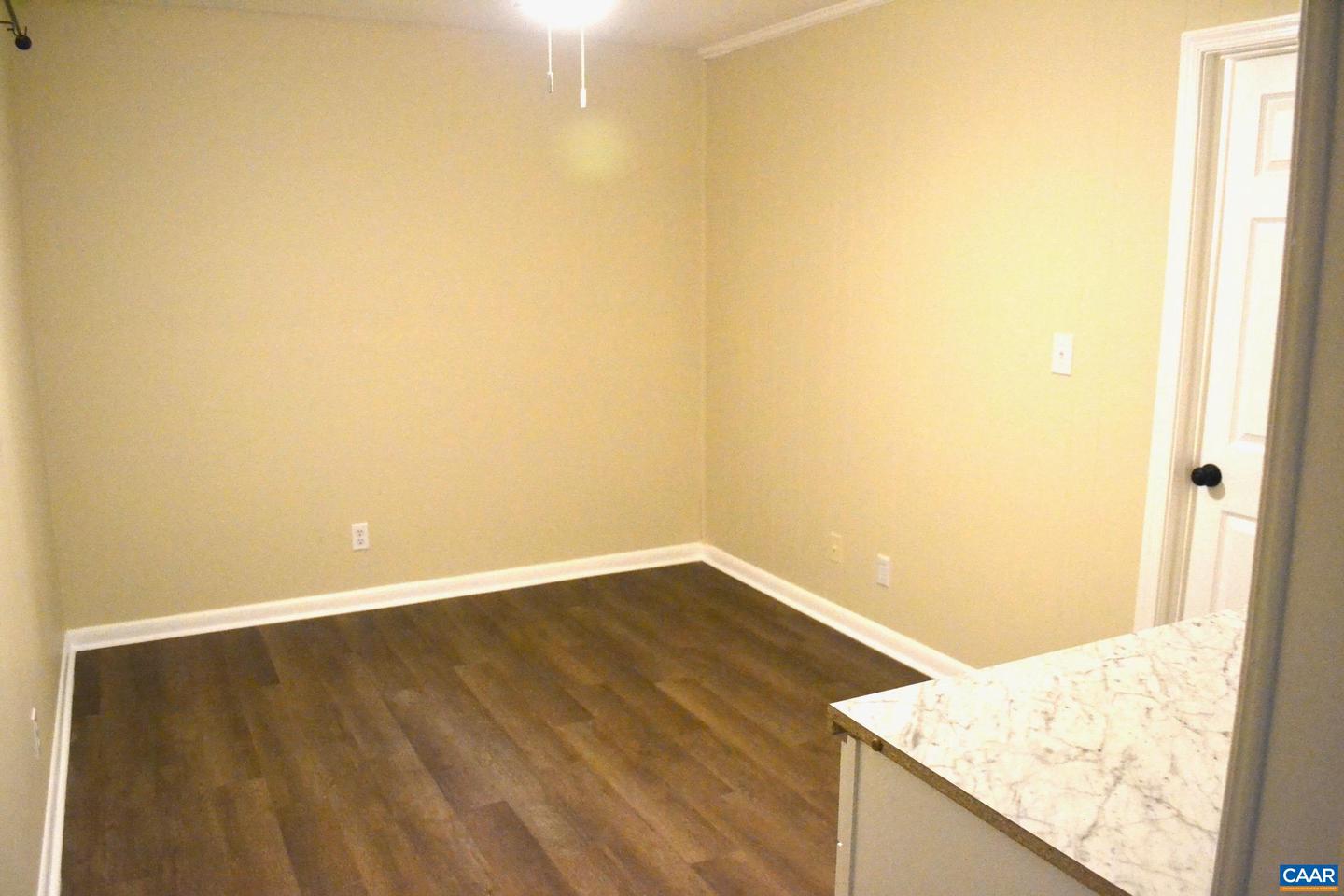 2517 HYDRAULIC RD #66, CHARLOTTESVILLE, Virginia 22901, 2 Bedrooms Bedrooms, ,1 BathroomBathrooms,Residential,For sale,2517 HYDRAULIC RD #66,668320 MLS # 668320