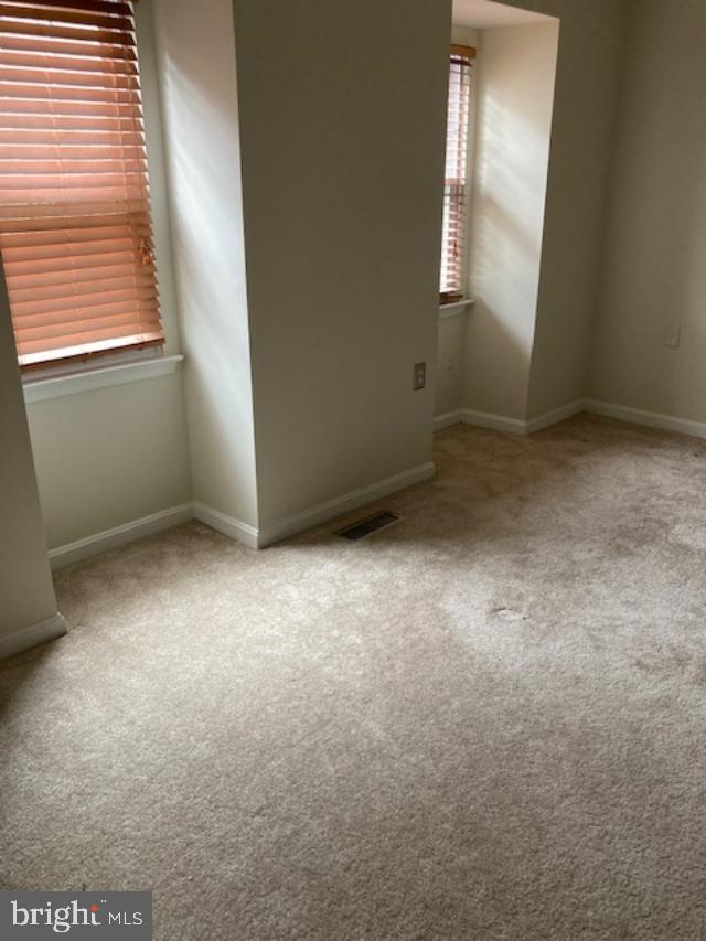 11846 CRITTON CIR, WOODBRIDGE, Virginia 22192, 3 Bedrooms Bedrooms, ,3 BathroomsBathrooms,Residential,For sale,11846 CRITTON CIR,VAPW2102804 MLS # VAPW2102804