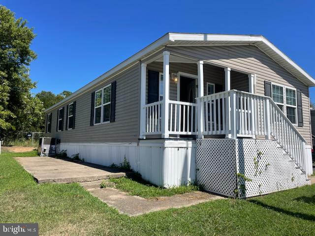 4 PRINCE WILLIAM CIRCLE, DUMFRIES, Virginia 22026, 3 Bedrooms Bedrooms, ,2 BathroomsBathrooms,Residential,For sale,4 PRINCE WILLIAM CIRCLE,VAPW2102810 MLS # VAPW2102810