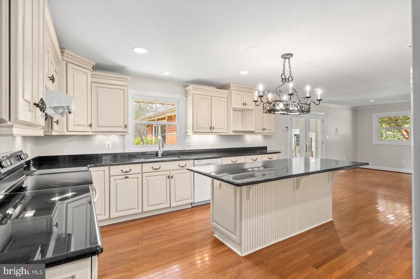 45 BOWLING FARM LN, FREDERICKSBURG, Virginia 22406, 4 Bedrooms Bedrooms, ,3 BathroomsBathrooms,Residential,For sale,45 BOWLING FARM LN,VAST2042220 MLS # VAST2042220