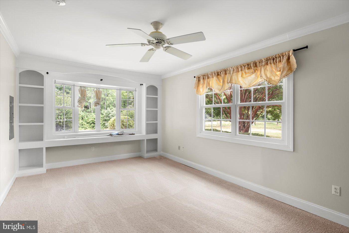 45 BOWLING FARM LN, FREDERICKSBURG, Virginia 22406, 4 Bedrooms Bedrooms, ,3 BathroomsBathrooms,Residential,For sale,45 BOWLING FARM LN,VAST2042220 MLS # VAST2042220