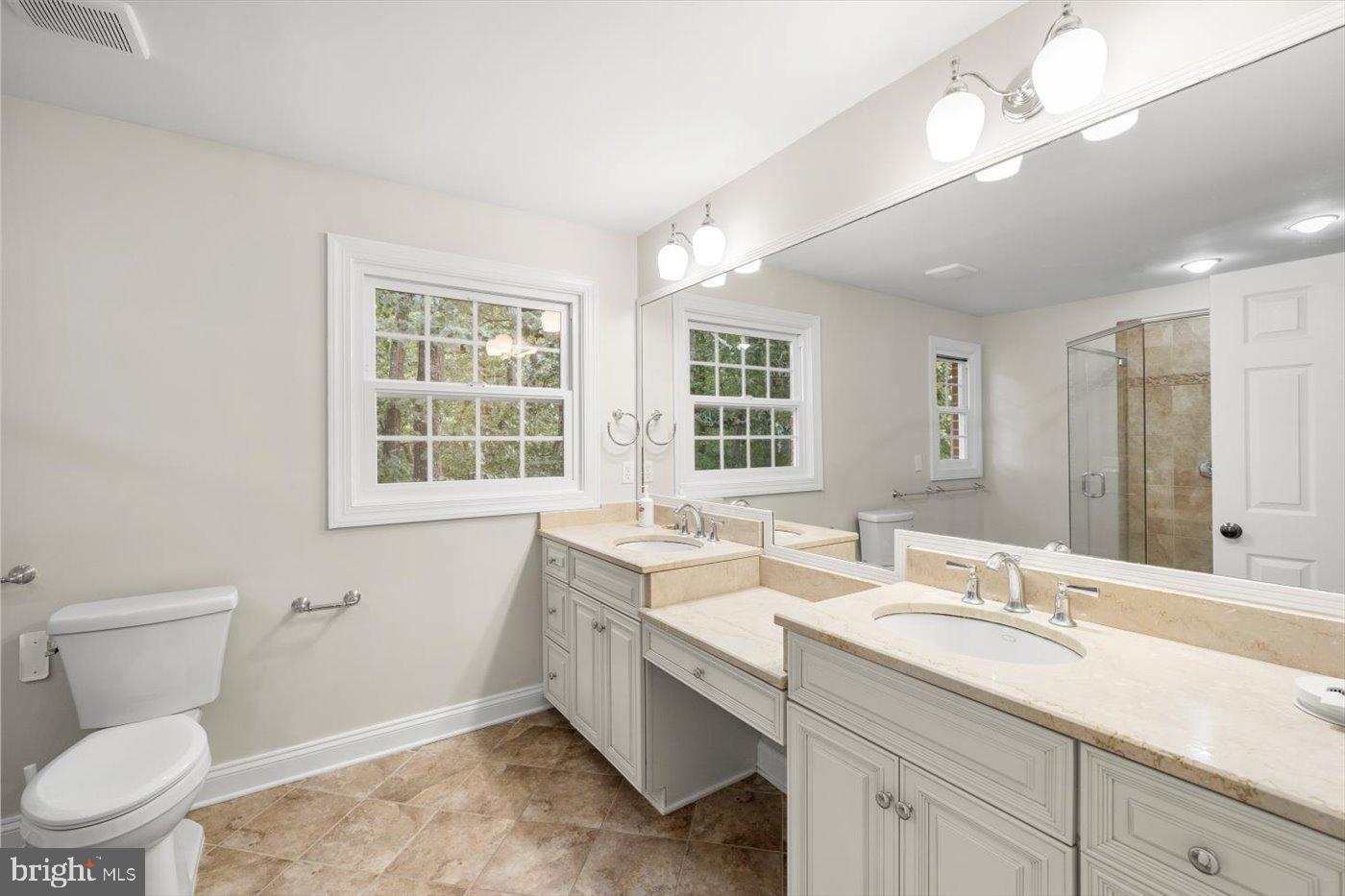 45 BOWLING FARM LN, FREDERICKSBURG, Virginia 22406, 4 Bedrooms Bedrooms, ,3 BathroomsBathrooms,Residential,For sale,45 BOWLING FARM LN,VAST2042220 MLS # VAST2042220
