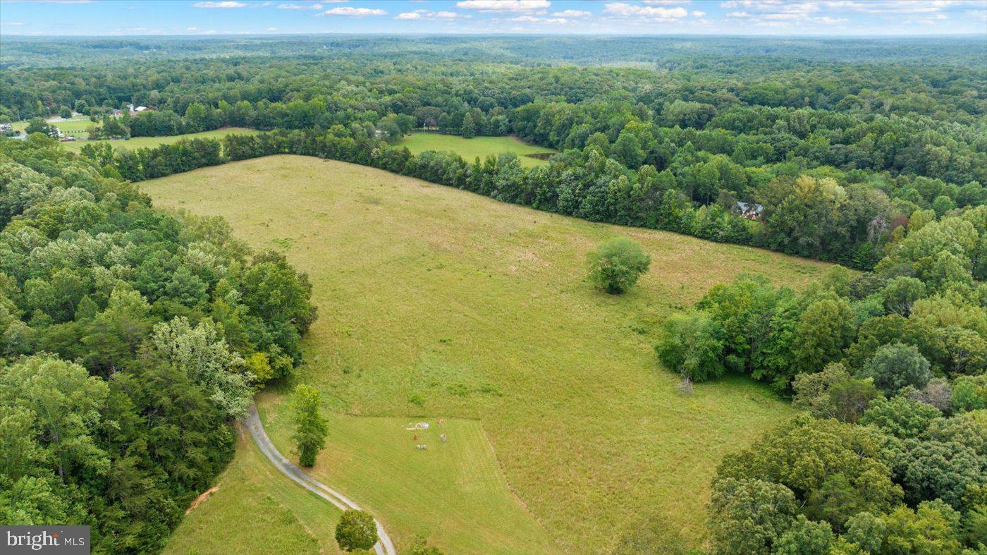 45 BOWLING FARM LN, FREDERICKSBURG, Virginia 22406, 4 Bedrooms Bedrooms, ,3 BathroomsBathrooms,Residential,For sale,45 BOWLING FARM LN,VAST2042220 MLS # VAST2042220