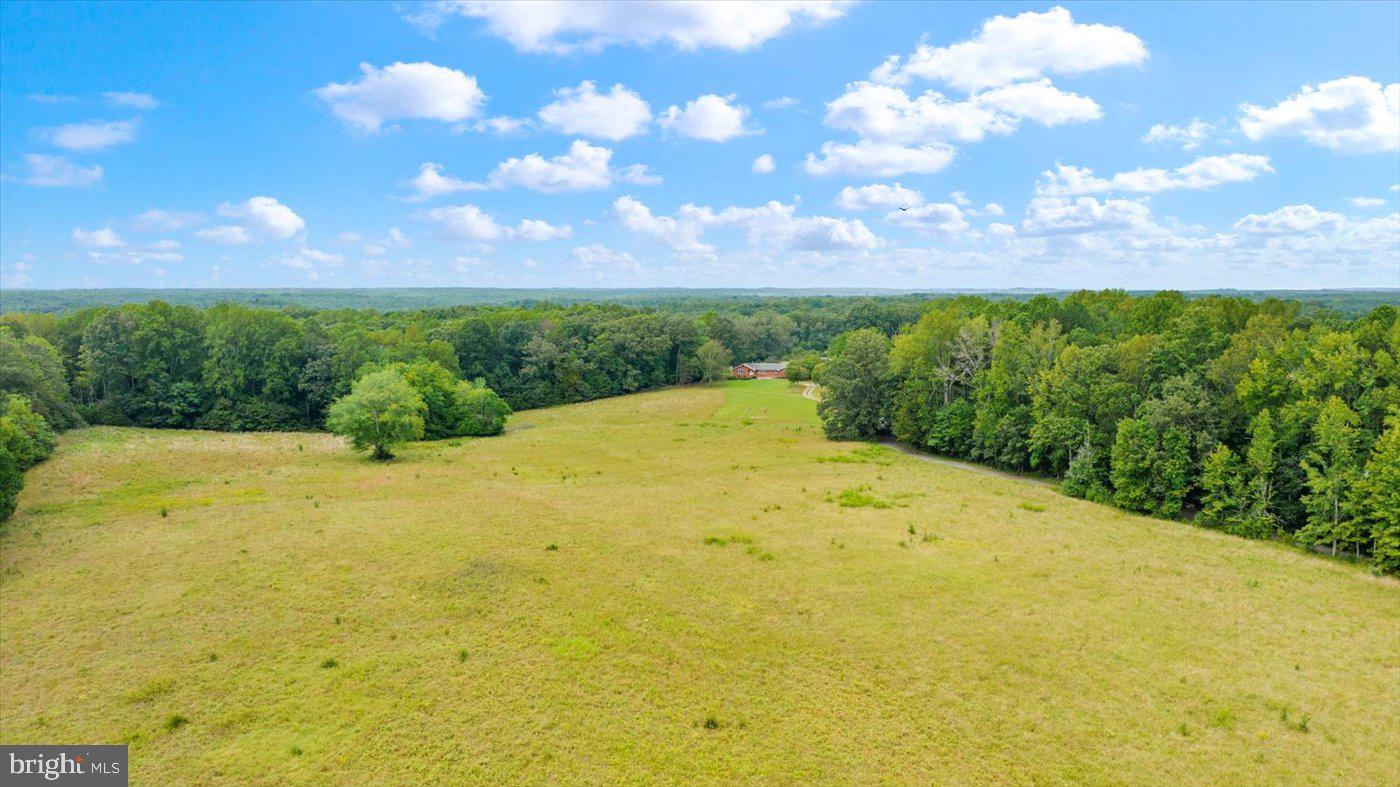 45 BOWLING FARM LN, FREDERICKSBURG, Virginia 22406, 4 Bedrooms Bedrooms, ,3 BathroomsBathrooms,Residential,For sale,45 BOWLING FARM LN,VAST2042220 MLS # VAST2042220