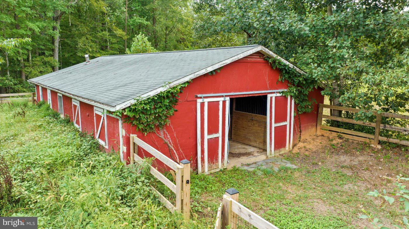45 BOWLING FARM LN, FREDERICKSBURG, Virginia 22406, 4 Bedrooms Bedrooms, ,3 BathroomsBathrooms,Residential,For sale,45 BOWLING FARM LN,VAST2042220 MLS # VAST2042220