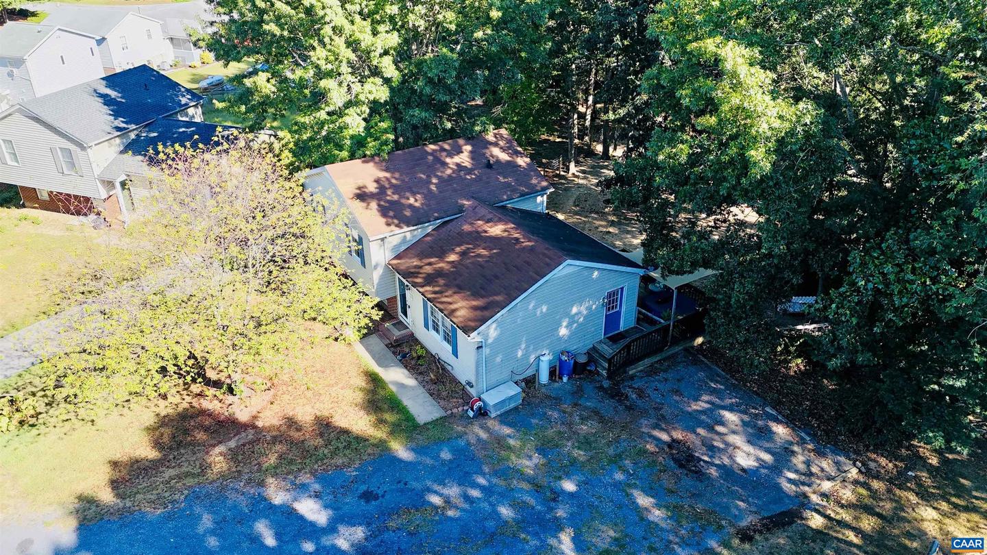 16 KINGSTON CT, STUARTS DRAFT, Virginia 24477, 4 Bedrooms Bedrooms, ,3 BathroomsBathrooms,Residential,For sale,16 KINGSTON CT,668338 MLS # 668338