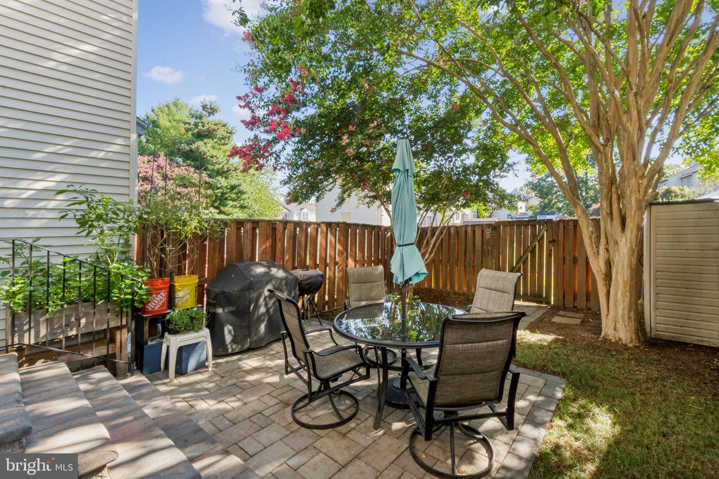 6575 OLD CARRIAGE DR, ALEXANDRIA, Virginia 22315, 2 Bedrooms Bedrooms, ,2 BathroomsBathrooms,Residential,For sale,6575 OLD CARRIAGE DR,VAFX2263920 MLS # VAFX2263920