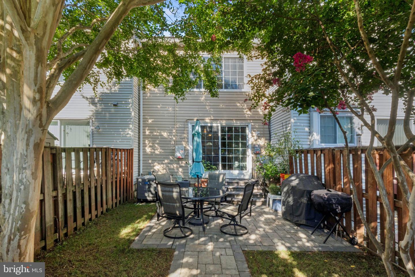 6575 OLD CARRIAGE DR, ALEXANDRIA, Virginia 22315, 2 Bedrooms Bedrooms, ,2 BathroomsBathrooms,Residential,For sale,6575 OLD CARRIAGE DR,VAFX2263920 MLS # VAFX2263920
