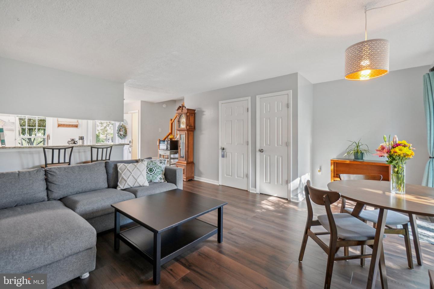 6575 OLD CARRIAGE DR, ALEXANDRIA, Virginia 22315, 2 Bedrooms Bedrooms, ,2 BathroomsBathrooms,Residential,For sale,6575 OLD CARRIAGE DR,VAFX2263920 MLS # VAFX2263920