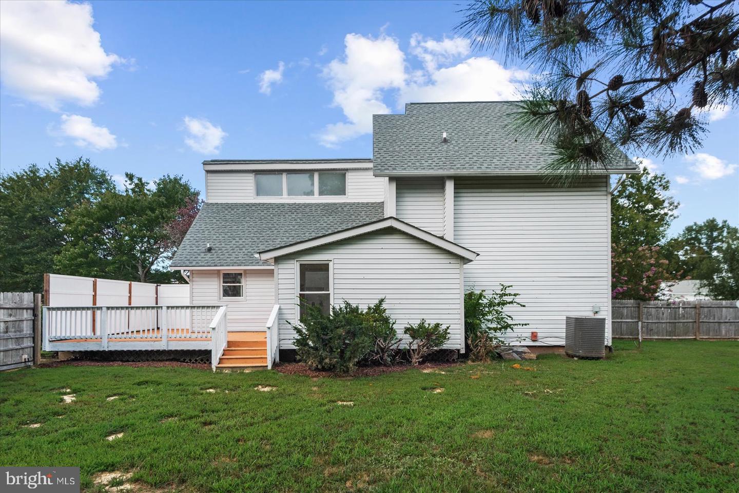 80 POTOMAC LN, COLONIAL BEACH, Virginia 22443, 3 Bedrooms Bedrooms, ,2 BathroomsBathrooms,Residential,For sale,80 POTOMAC LN,VAWE2009642 MLS # VAWE2009642