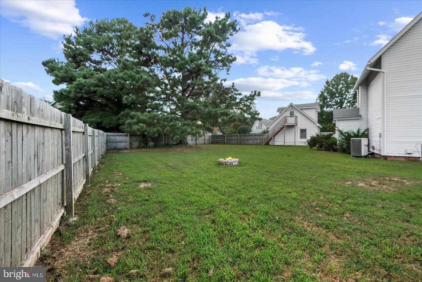 80 POTOMAC LN, COLONIAL BEACH, Virginia 22443, 3 Bedrooms Bedrooms, ,2 BathroomsBathrooms,Residential,For sale,80 POTOMAC LN,VAWE2009642 MLS # VAWE2009642
