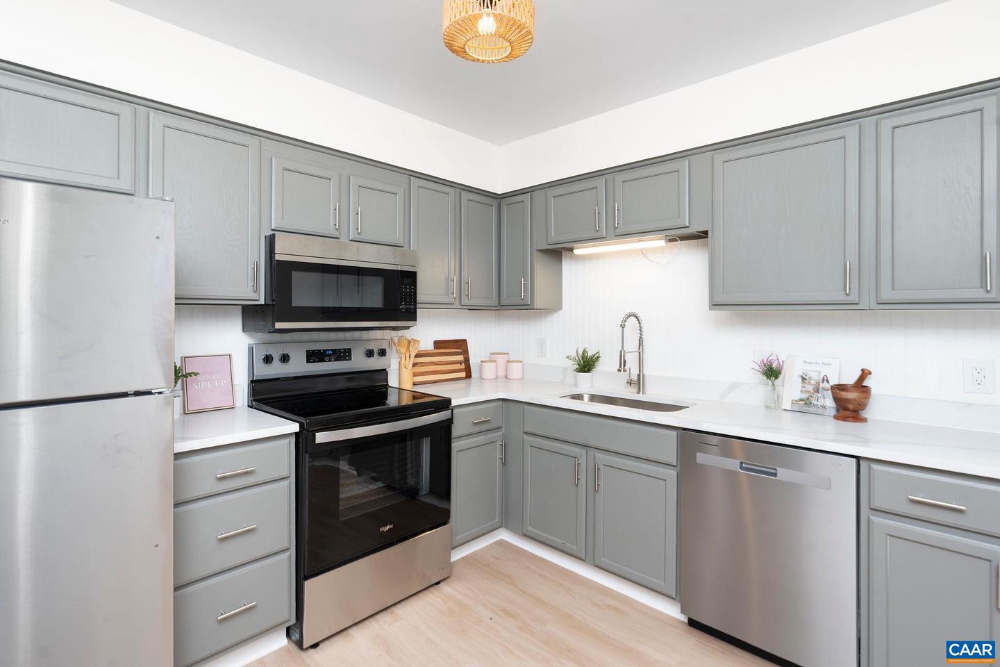 1511 WESTFIELD CT, CHARLOTTESVILLE, Virginia 22901, 3 Bedrooms Bedrooms, ,2 BathroomsBathrooms,Residential,For sale,1511 WESTFIELD CT,668348 MLS # 668348