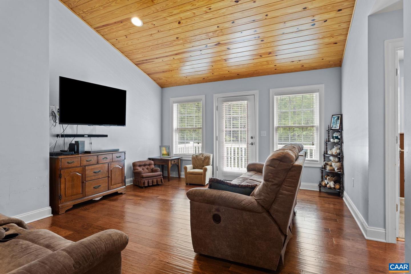 7844 JAMES MADISON HWY, FORK UNION, Virginia 23055, 3 Bedrooms Bedrooms, ,4 BathroomsBathrooms,Residential,For sale,7844 JAMES MADISON HWY,668350 MLS # 668350