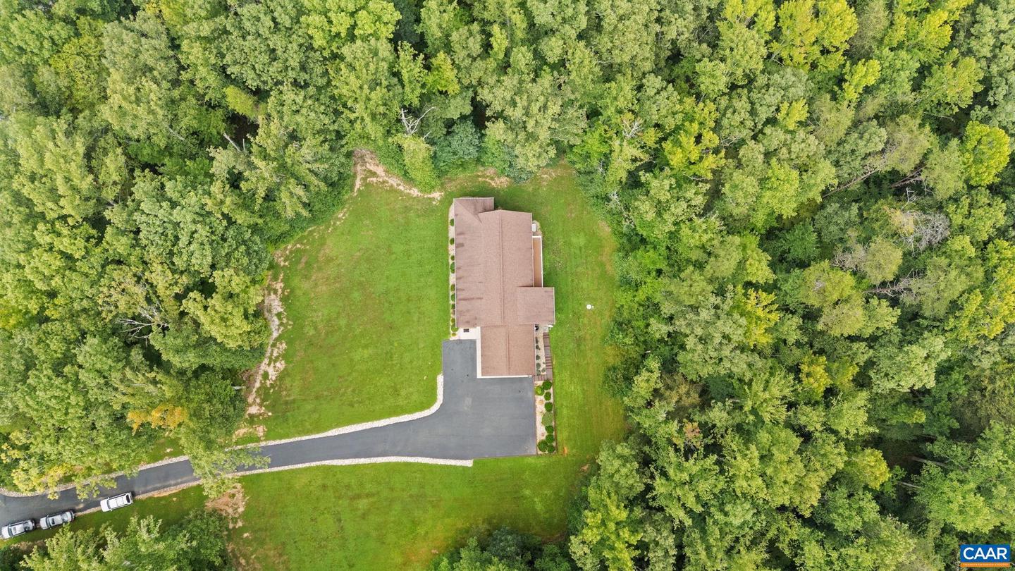 7844 JAMES MADISON HWY, FORK UNION, Virginia 23055, 3 Bedrooms Bedrooms, ,4 BathroomsBathrooms,Residential,For sale,7844 JAMES MADISON HWY,668350 MLS # 668350