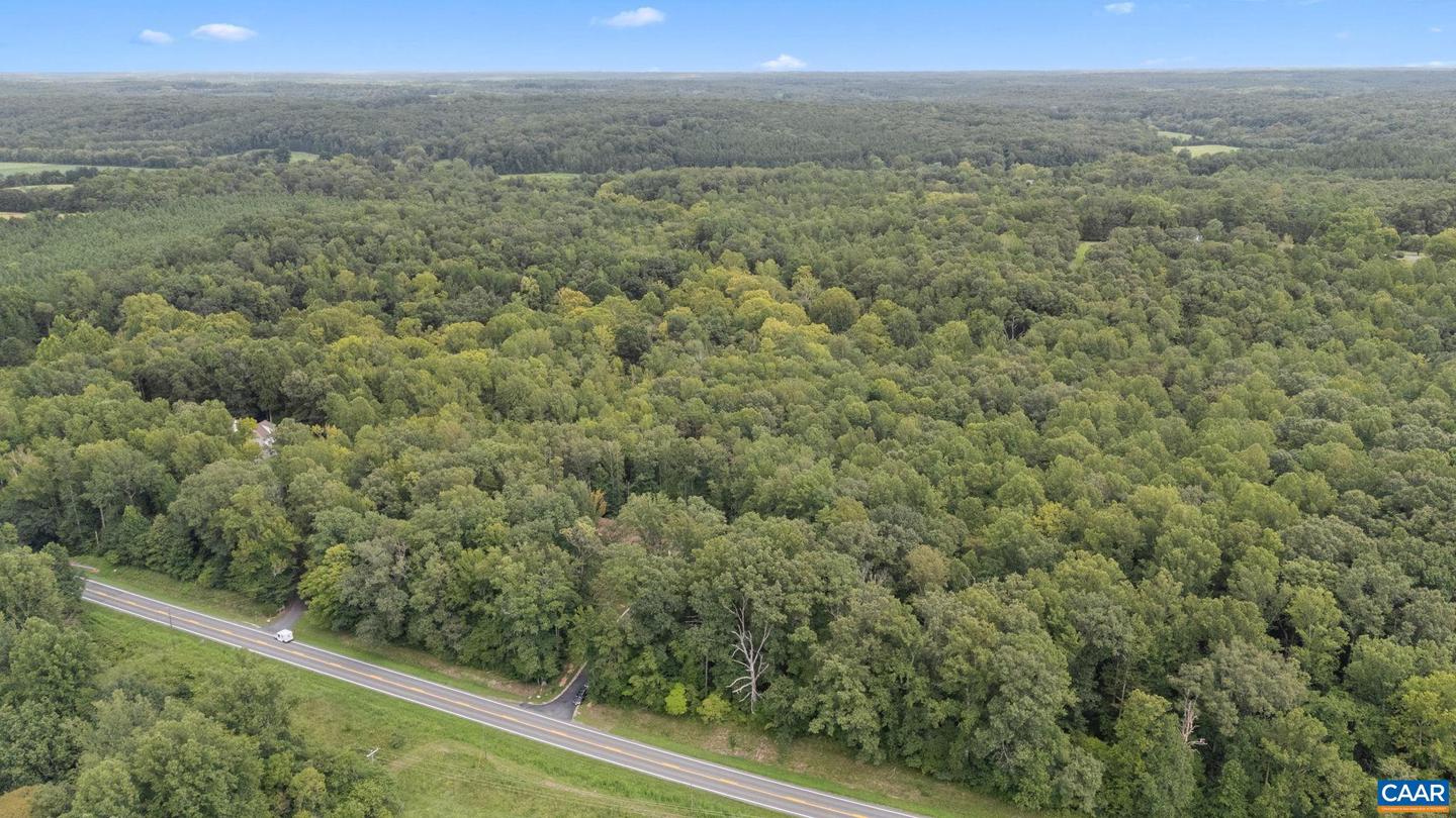 7844 JAMES MADISON HWY, FORK UNION, Virginia 23055, 3 Bedrooms Bedrooms, ,4 BathroomsBathrooms,Residential,For sale,7844 JAMES MADISON HWY,668350 MLS # 668350