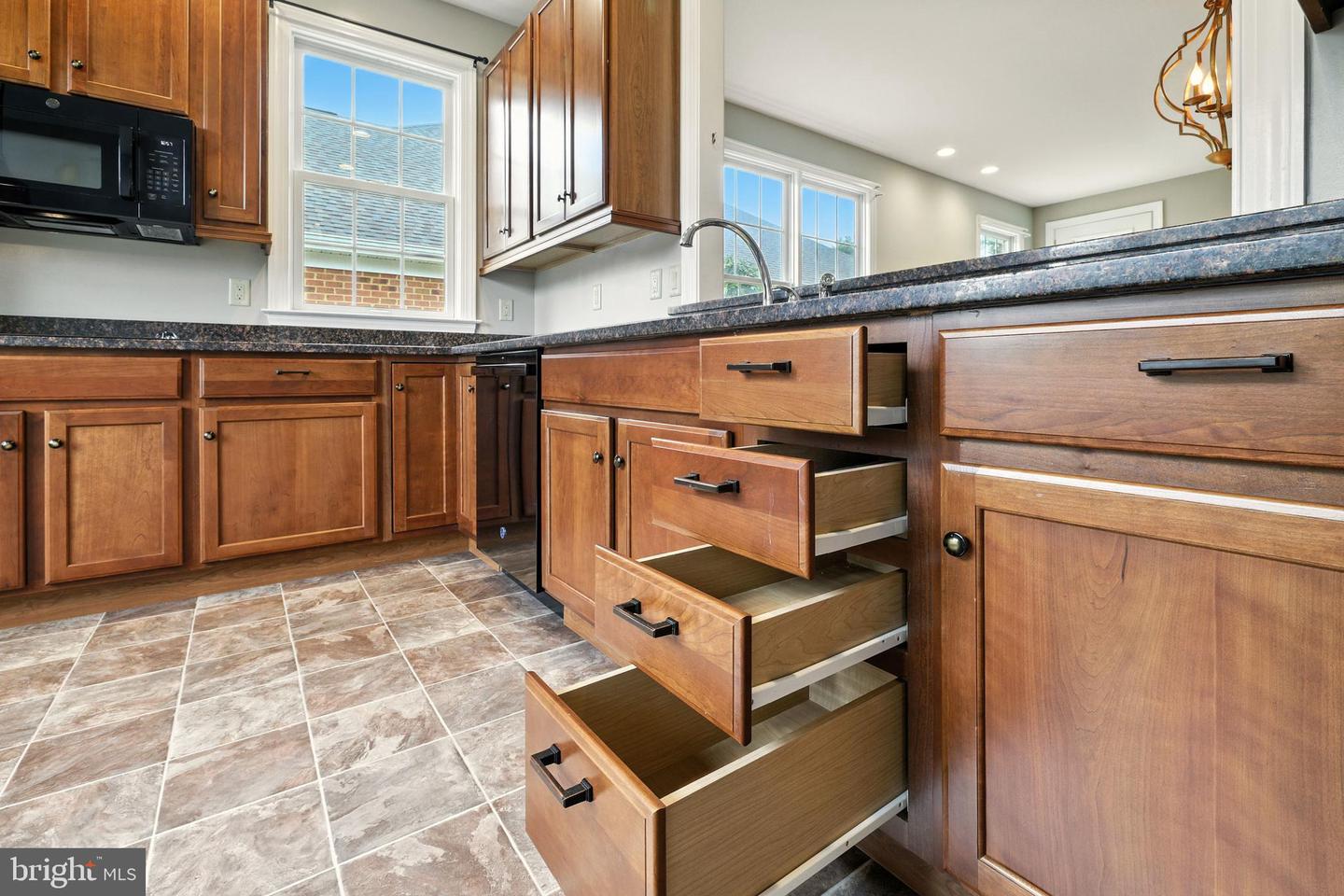 617 REDBUD LN, WOODSTOCK, Virginia 22664, 3 Bedrooms Bedrooms, ,2 BathroomsBathrooms,Residential,For sale,617 REDBUD LN,VASH2011108 MLS # VASH2011108