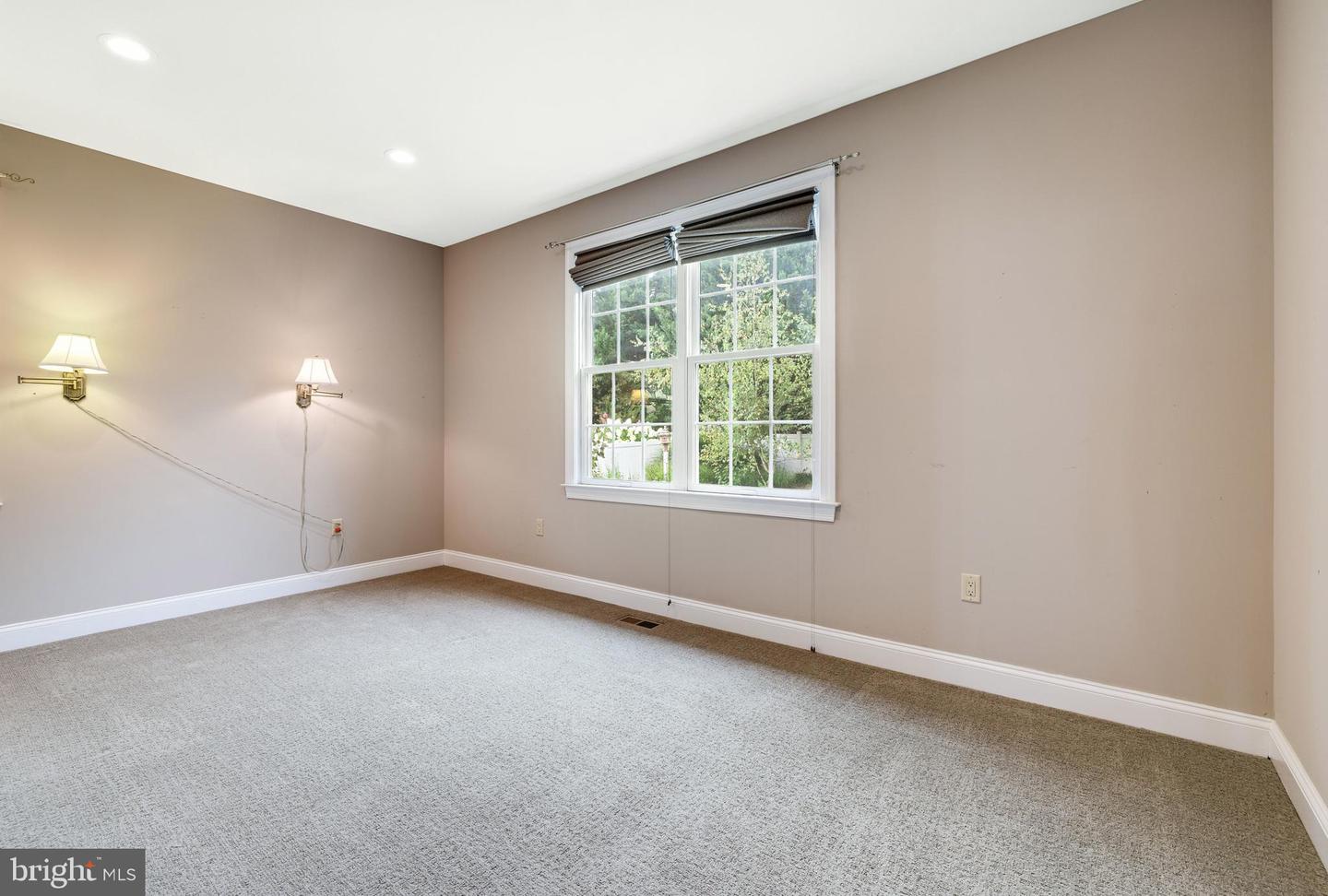 617 REDBUD LN, WOODSTOCK, Virginia 22664, 3 Bedrooms Bedrooms, ,2 BathroomsBathrooms,Residential,For sale,617 REDBUD LN,VASH2011108 MLS # VASH2011108