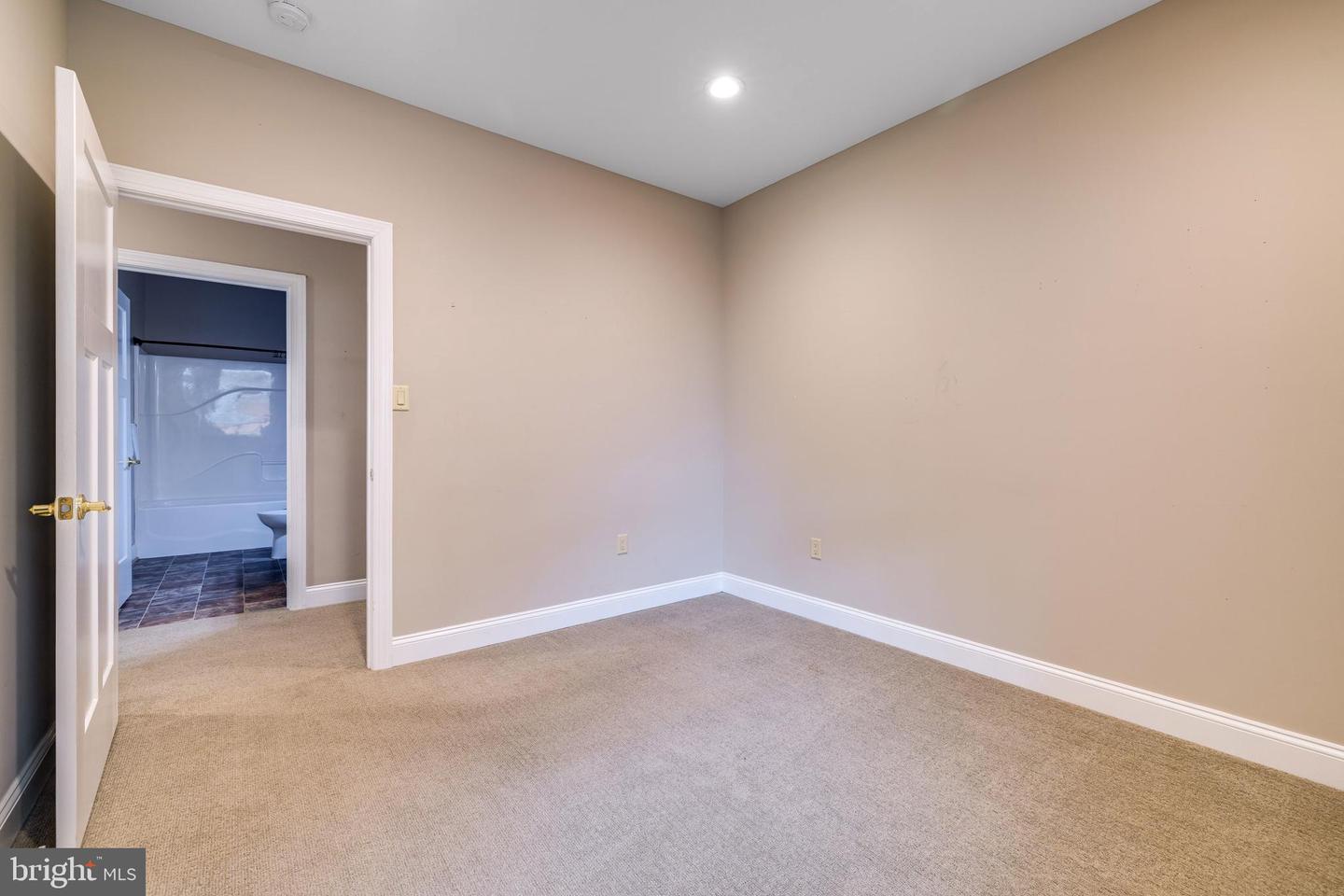 617 REDBUD LN, WOODSTOCK, Virginia 22664, 3 Bedrooms Bedrooms, ,2 BathroomsBathrooms,Residential,For sale,617 REDBUD LN,VASH2011108 MLS # VASH2011108
