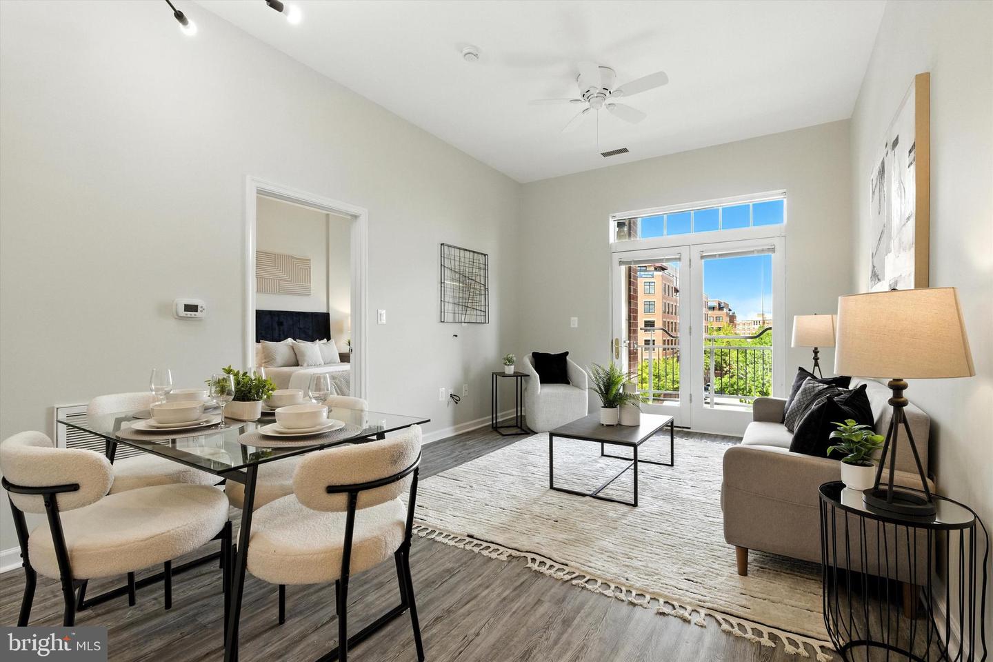 309 HOLLAND LN #222, ALEXANDRIA, Virginia 22314, 2 Bedrooms Bedrooms, ,2 BathroomsBathrooms,Residential,For sale,309 HOLLAND LN #222,VAAX2047282 MLS # VAAX2047282