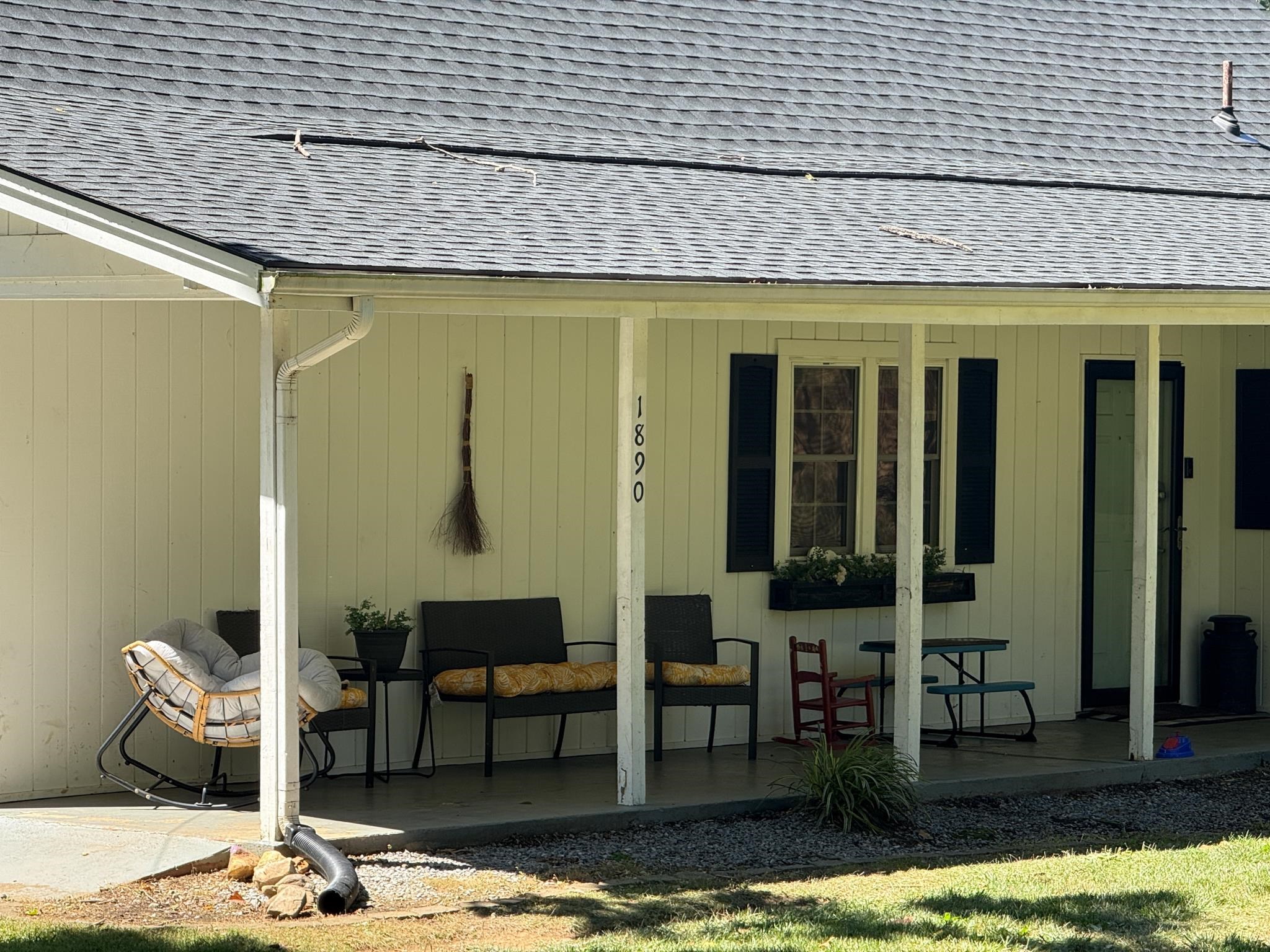 1890 CALF MOUNTAIN RD, WAYNESBORO, Virginia 22980, 3 Bedrooms Bedrooms, ,2 BathroomsBathrooms,Residential,1890 CALF MOUNTAIN RD,668358 MLS # 668358