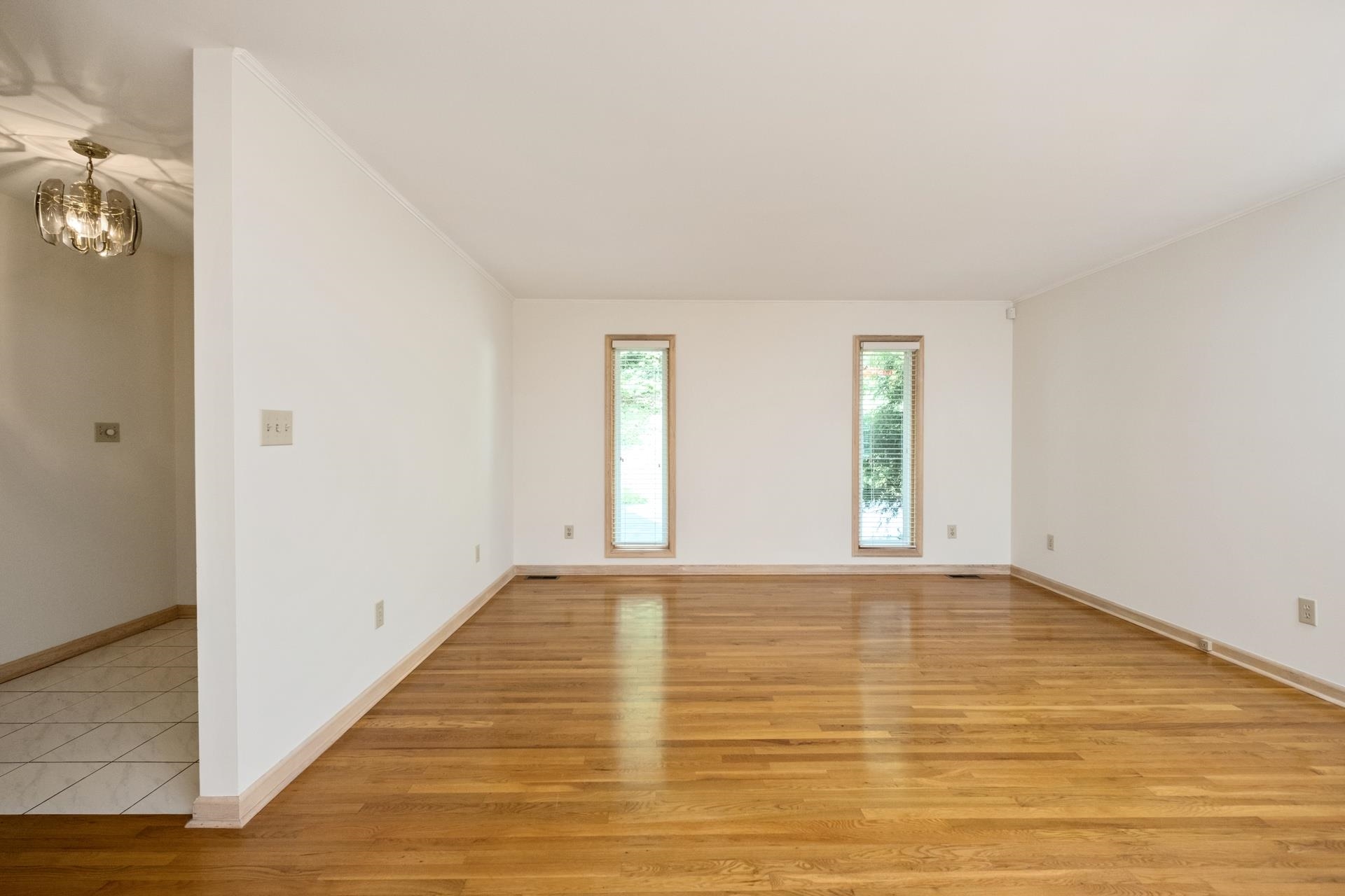 28 LITTLE CHESTNUT LN, LYNDHURST, Virginia 22952, 3 Bedrooms Bedrooms, ,2 BathroomsBathrooms,Residential,28 LITTLE CHESTNUT LN,668360 MLS # 668360