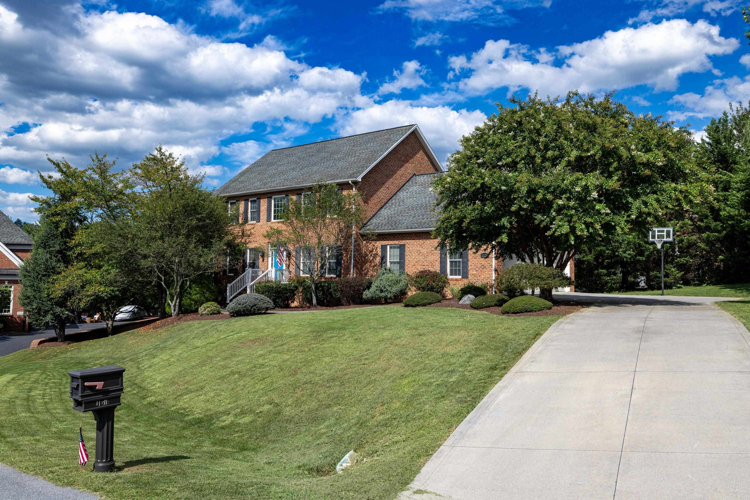 4120 BROWN ROAN LN, ROCKINGHAM, Virginia 22801, 4 Bedrooms Bedrooms, ,3 BathroomsBathrooms,Residential,4120 BROWN ROAN LN,668361 MLS # 668361