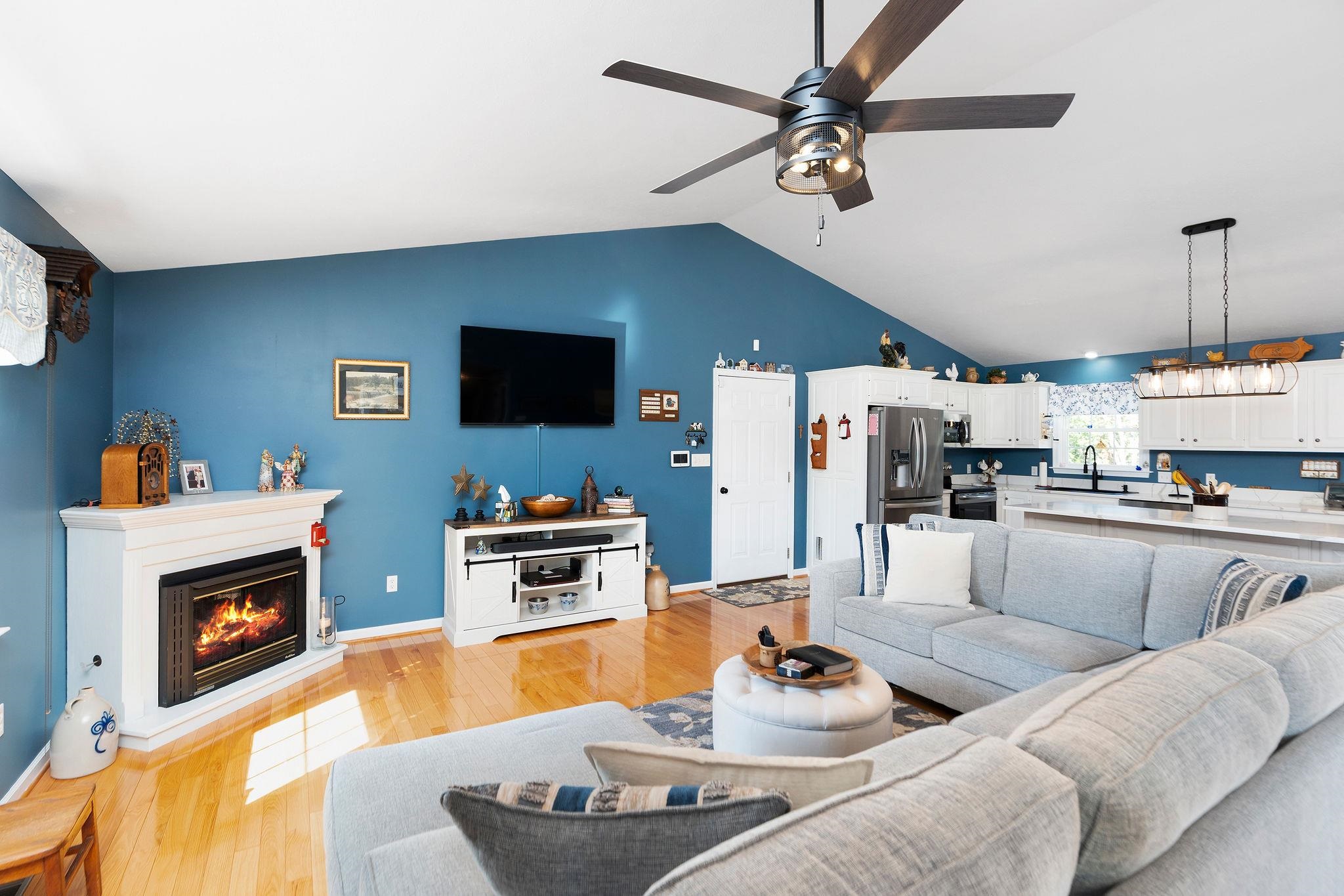 3894 SHUTTERLEE MILL LN, STAUNTON, Virginia 24401, 5 Bedrooms Bedrooms, ,3 BathroomsBathrooms,Residential,3894 SHUTTERLEE MILL LN,668362 MLS # 668362