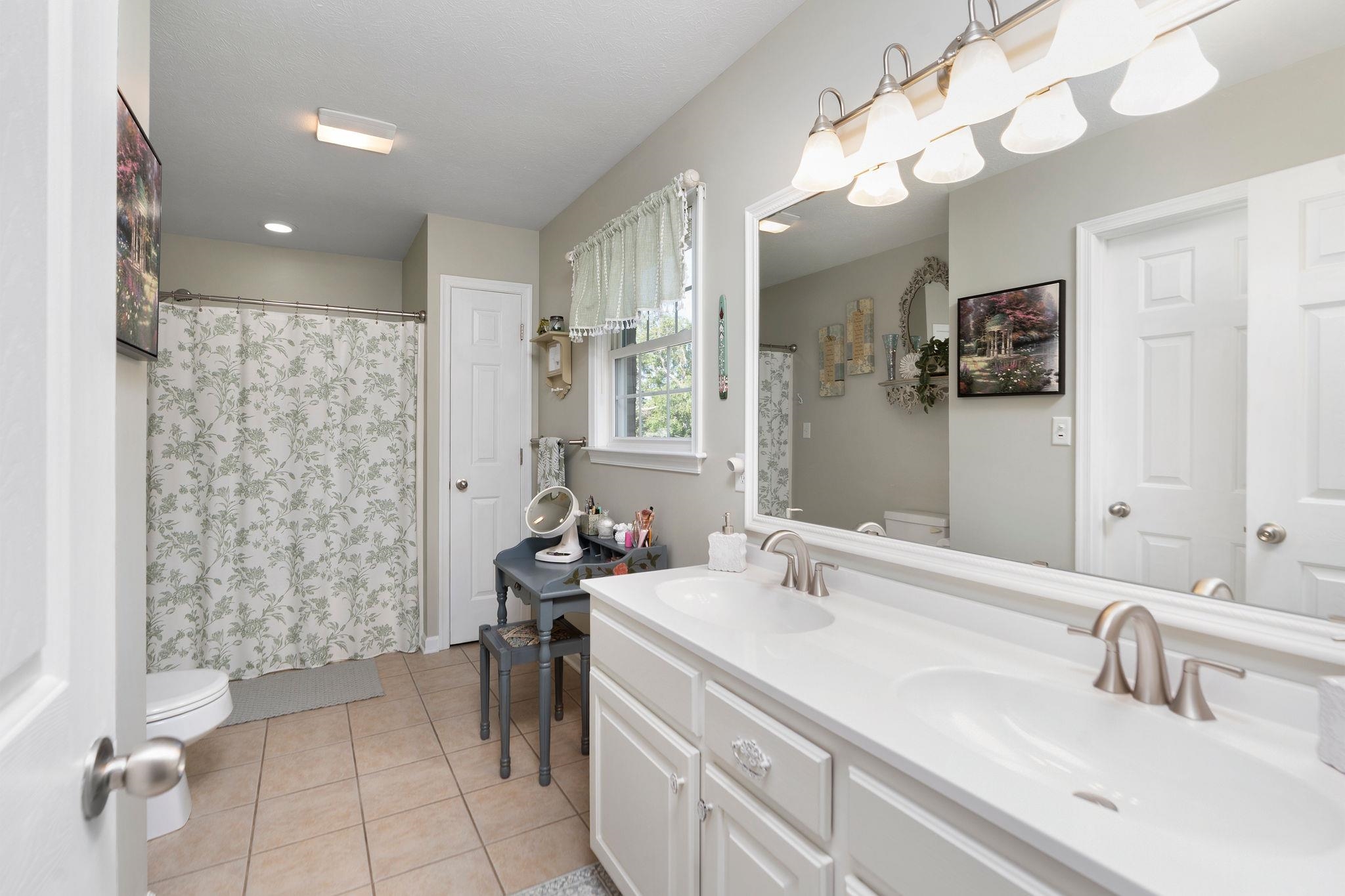 3894 SHUTTERLEE MILL LN, STAUNTON, Virginia 24401, 5 Bedrooms Bedrooms, ,3 BathroomsBathrooms,Residential,3894 SHUTTERLEE MILL LN,668362 MLS # 668362