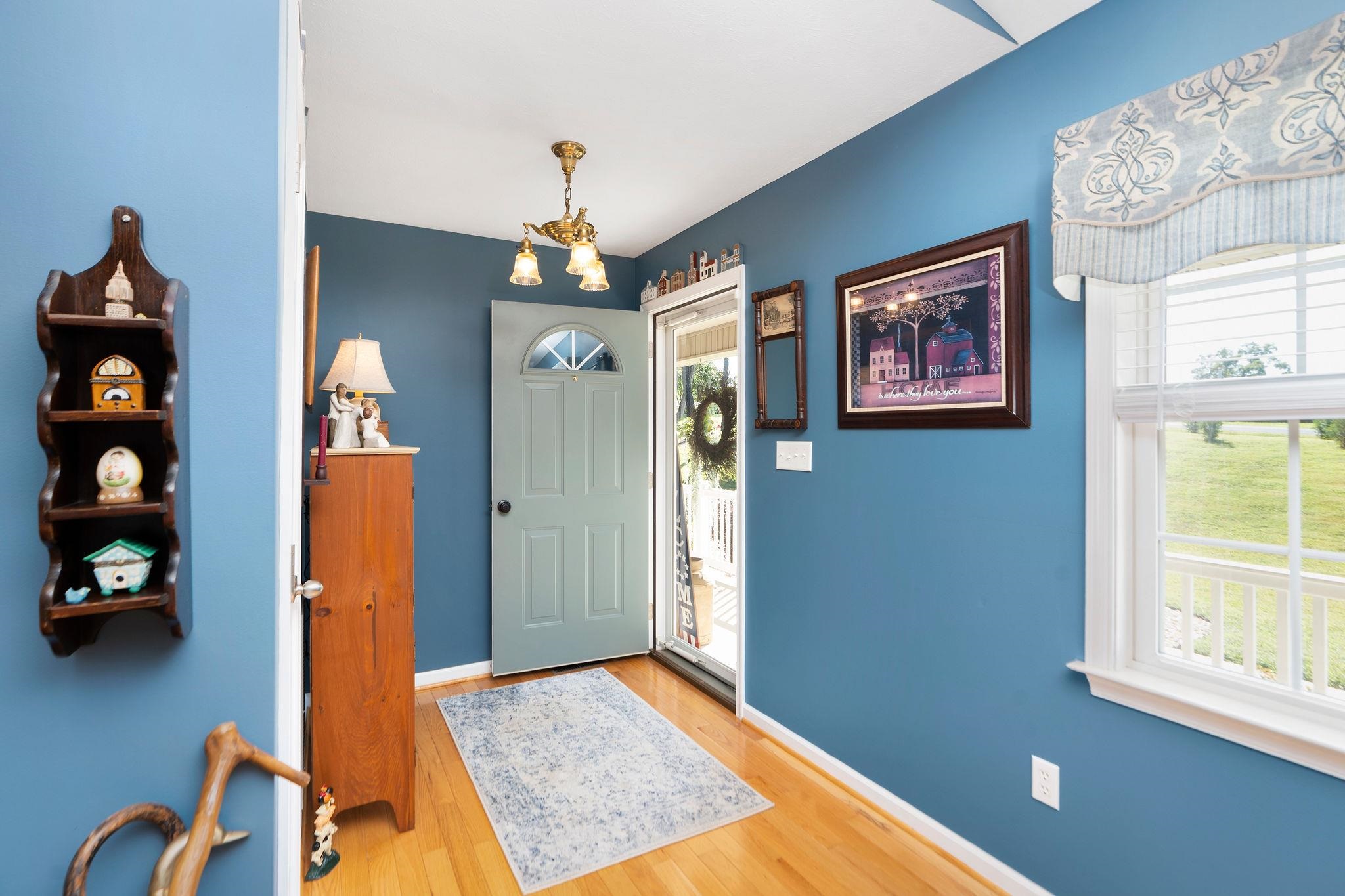 3894 SHUTTERLEE MILL LN, STAUNTON, Virginia 24401, 5 Bedrooms Bedrooms, ,3 BathroomsBathrooms,Residential,3894 SHUTTERLEE MILL LN,668362 MLS # 668362