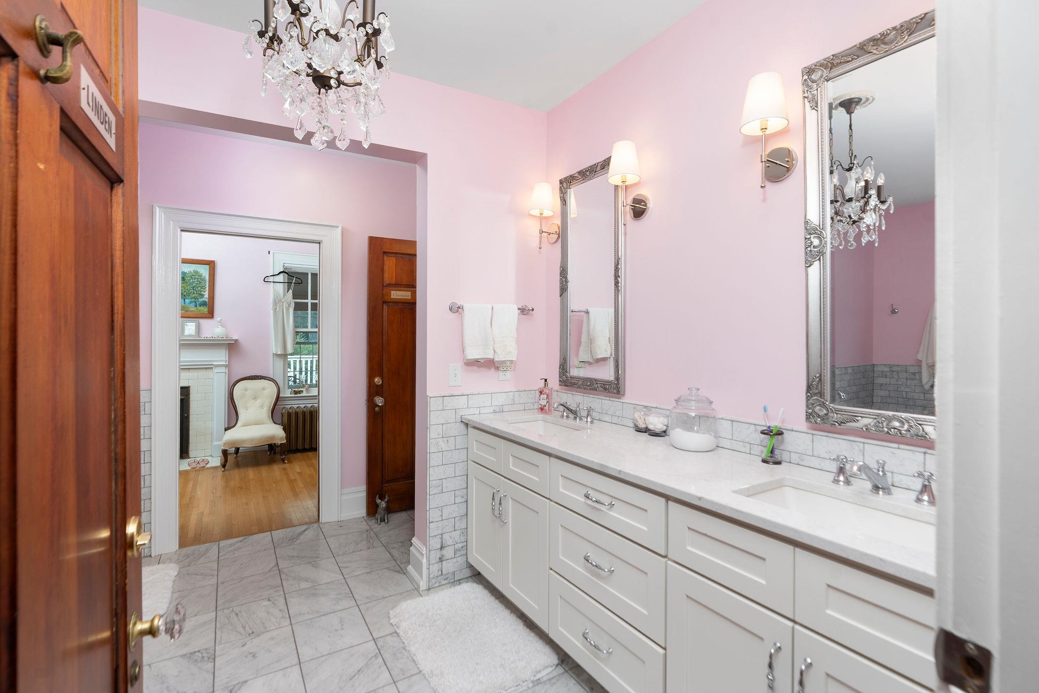 421 WALNUT AVE, WAYNESBORO, Virginia 22980, 7 Bedrooms Bedrooms, ,5 BathroomsBathrooms,Residential,McGee House. 1914,421 WALNUT AVE,668366 MLS # 668366