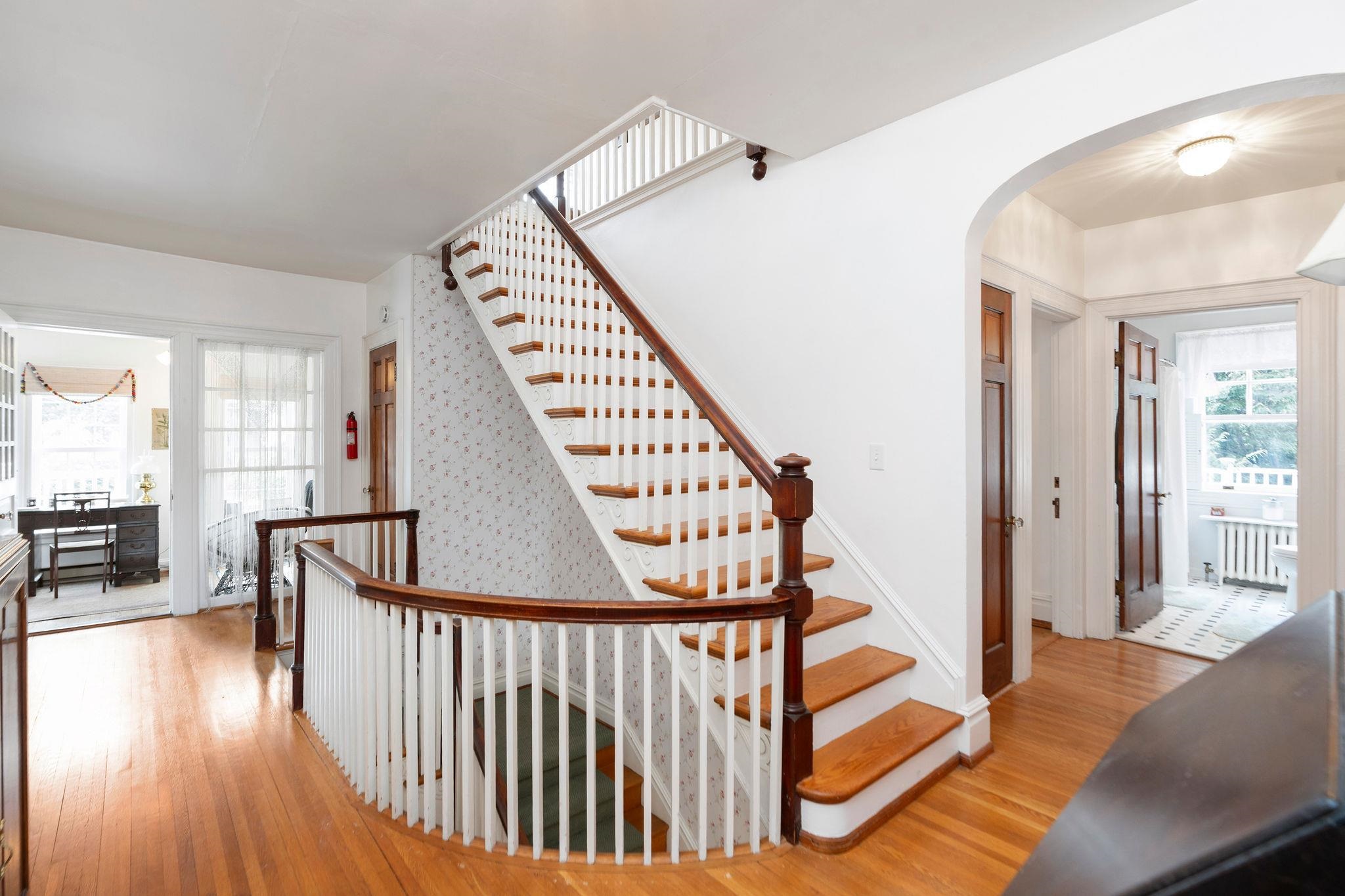 421 WALNUT AVE, WAYNESBORO, Virginia 22980, 7 Bedrooms Bedrooms, ,5 BathroomsBathrooms,Residential,McGee House. 1914,421 WALNUT AVE,668366 MLS # 668366