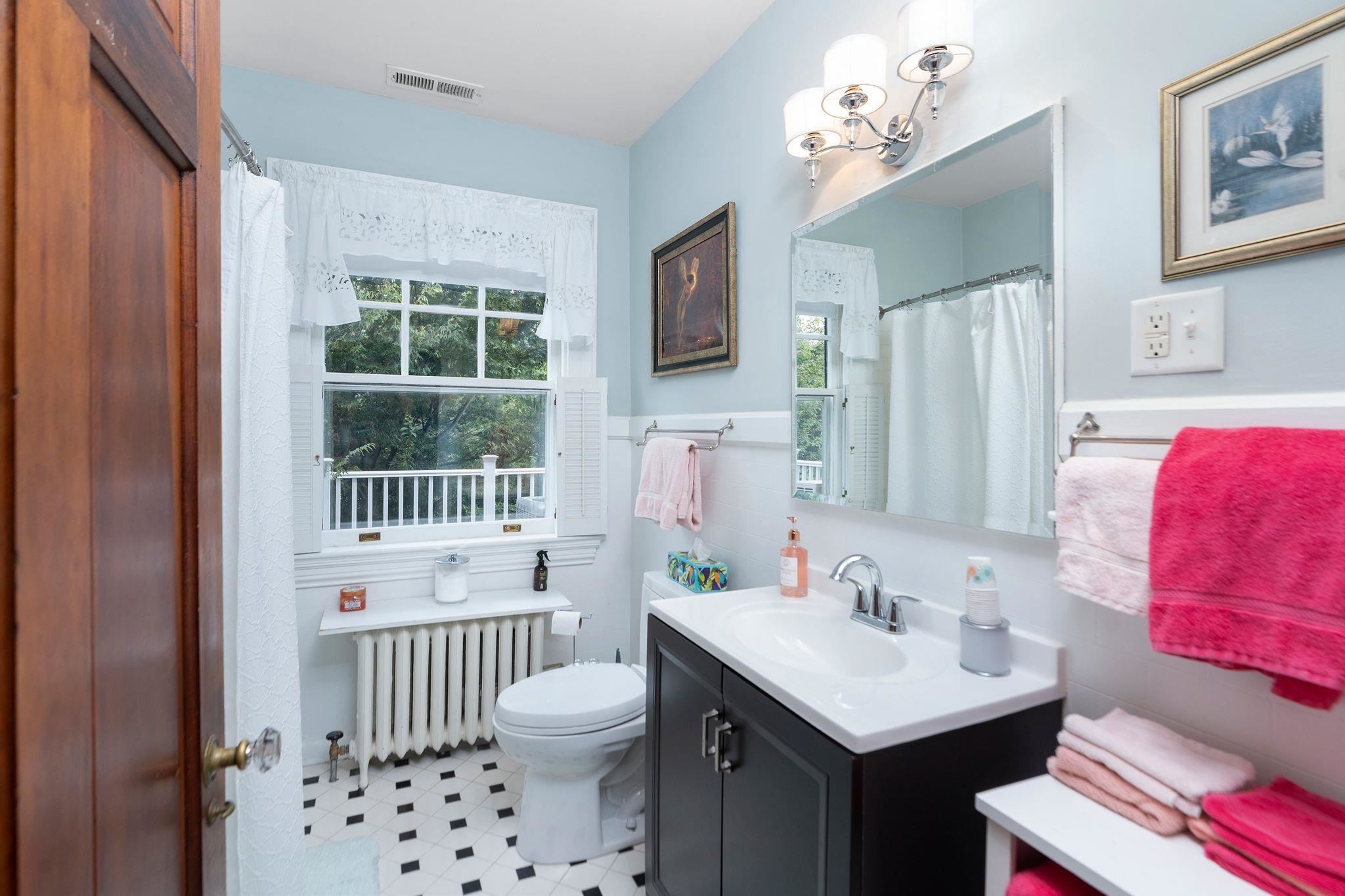 421 WALNUT AVE, WAYNESBORO, Virginia 22980, 7 Bedrooms Bedrooms, ,5 BathroomsBathrooms,Residential,McGee House. 1914,421 WALNUT AVE,668366 MLS # 668366
