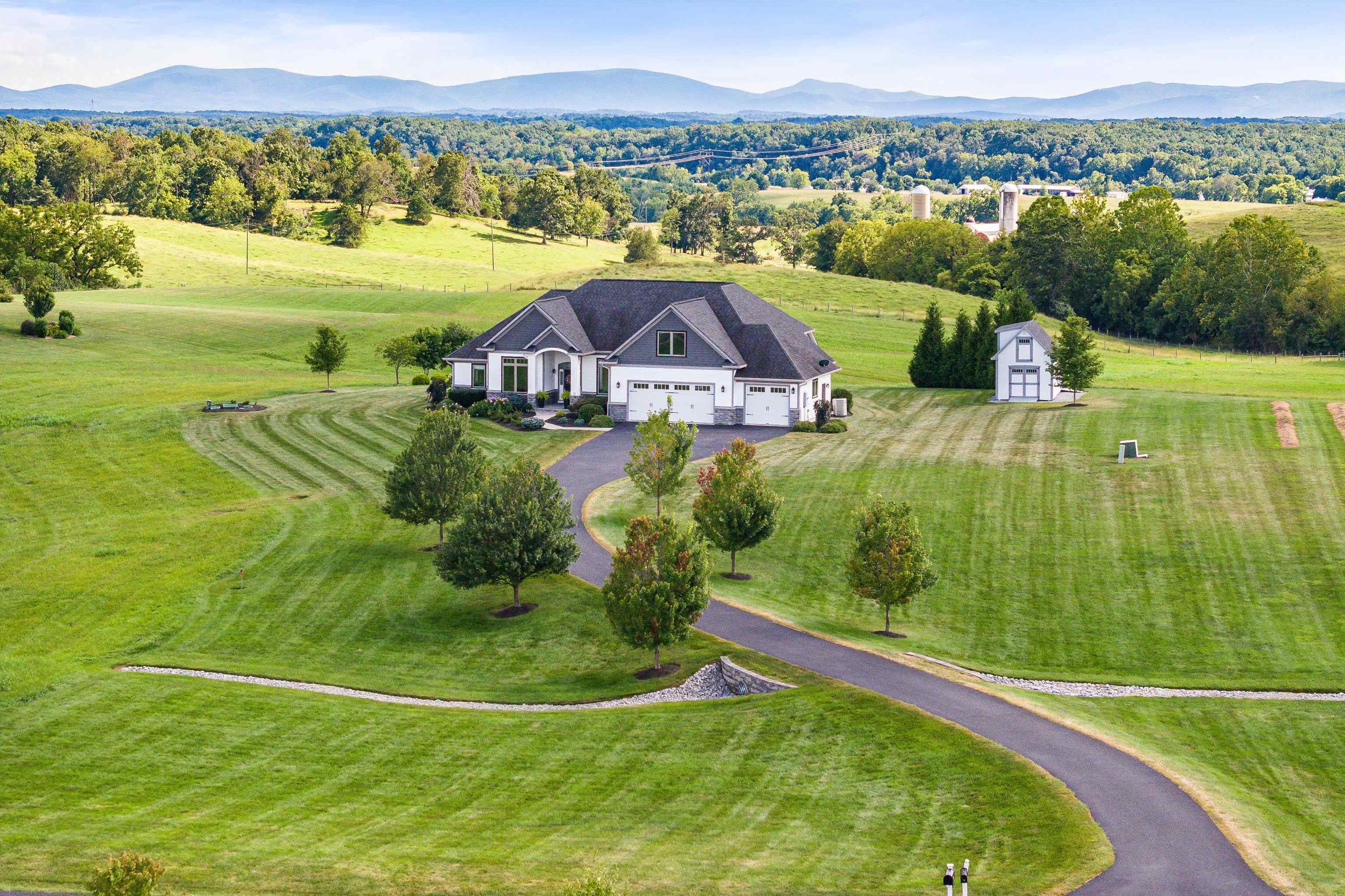 73 BAILEY RD, FORT DEFIANCE, Virginia 24437, 4 Bedrooms Bedrooms, ,2 BathroomsBathrooms,Residential,73 BAILEY RD,668369 MLS # 668369