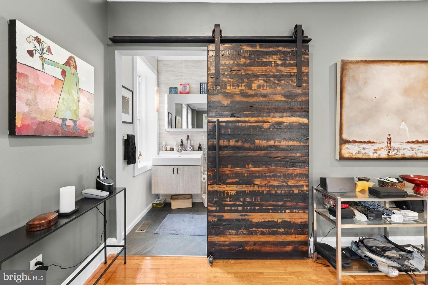 15 SEATON PL NE #2, WASHINGTON, District Of Columbia 20002, 3 Bedrooms Bedrooms, ,2 BathroomsBathrooms,Residential,For sale,15 SEATON PL NE #2,DCDC2215488 MLS # DCDC2215488