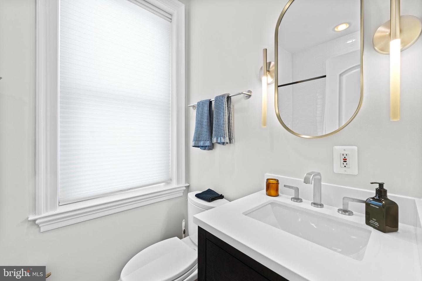 15 SEATON PL NE #2, WASHINGTON, District Of Columbia 20002, 3 Bedrooms Bedrooms, ,2 BathroomsBathrooms,Residential,For sale,15 SEATON PL NE #2,DCDC2215488 MLS # DCDC2215488