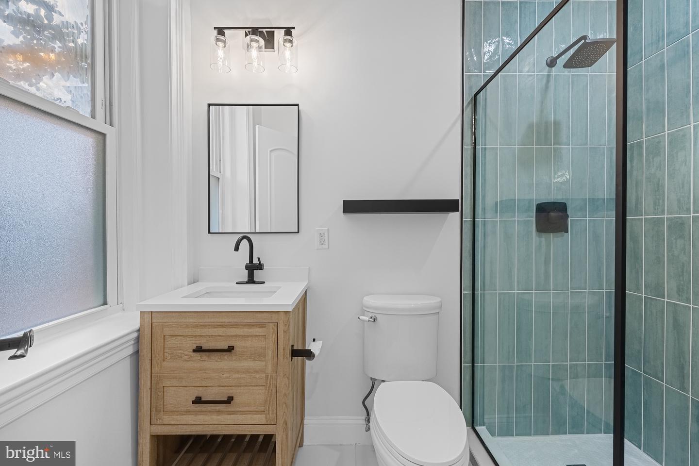 15 SEATON PL NE #1, WASHINGTON, District Of Columbia 20002, 3 Bedrooms Bedrooms, ,2 BathroomsBathrooms,Residential,For sale,15 SEATON PL NE #1,DCDC2215594 MLS # DCDC2215594