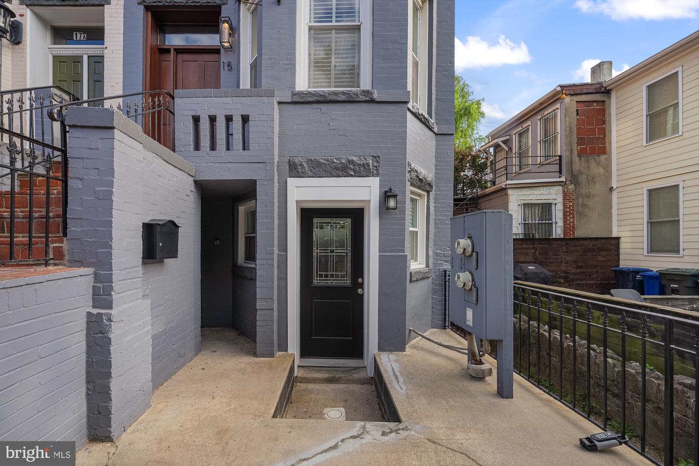 15 SEATON PL NE #1, WASHINGTON, District Of Columbia 20002, 3 Bedrooms Bedrooms, ,2 BathroomsBathrooms,Residential,For sale,15 SEATON PL NE #1,DCDC2215594 MLS # DCDC2215594
