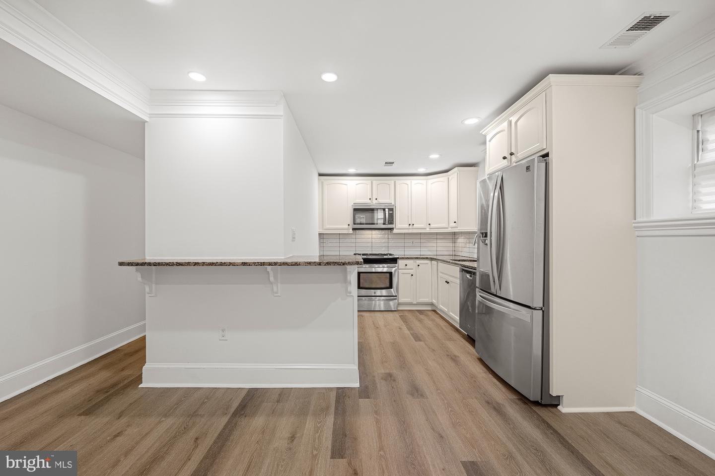 15 SEATON PL NE #1, WASHINGTON, District Of Columbia 20002, 3 Bedrooms Bedrooms, ,2 BathroomsBathrooms,Residential,For sale,15 SEATON PL NE #1,DCDC2215594 MLS # DCDC2215594