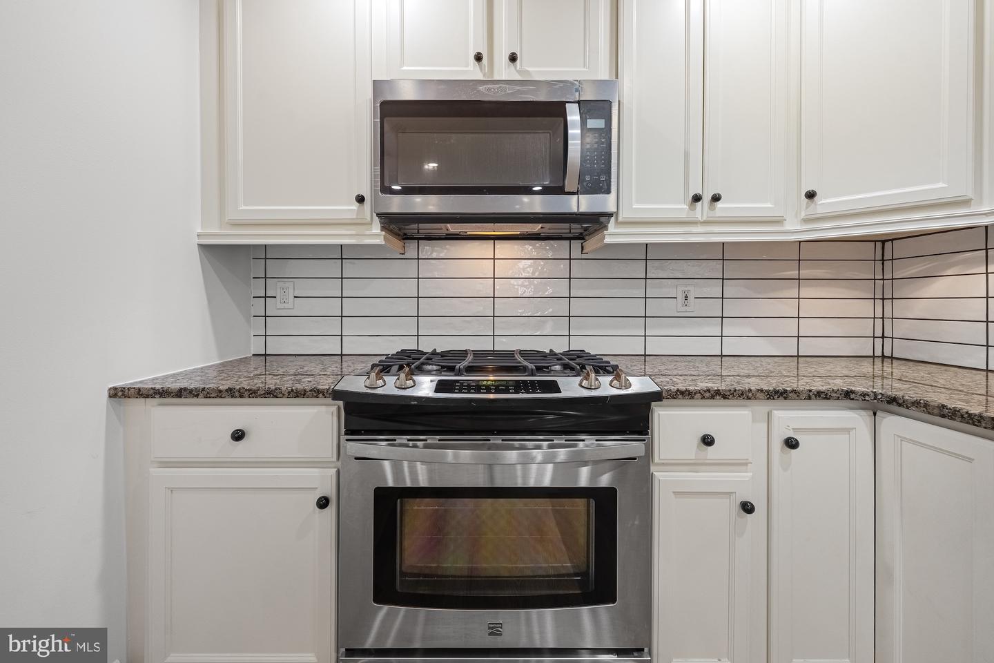 15 SEATON PL NE #1, WASHINGTON, District Of Columbia 20002, 3 Bedrooms Bedrooms, ,2 BathroomsBathrooms,Residential,For sale,15 SEATON PL NE #1,DCDC2215594 MLS # DCDC2215594