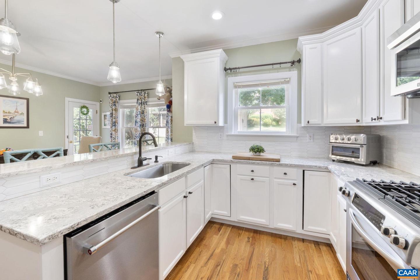 115 BLINCOE LN, CHARLOTTESVILLE, Virginia 22902, 4 Bedrooms Bedrooms, ,3 BathroomsBathrooms,Residential,For sale,115 BLINCOE LN,667956 MLS # 667956