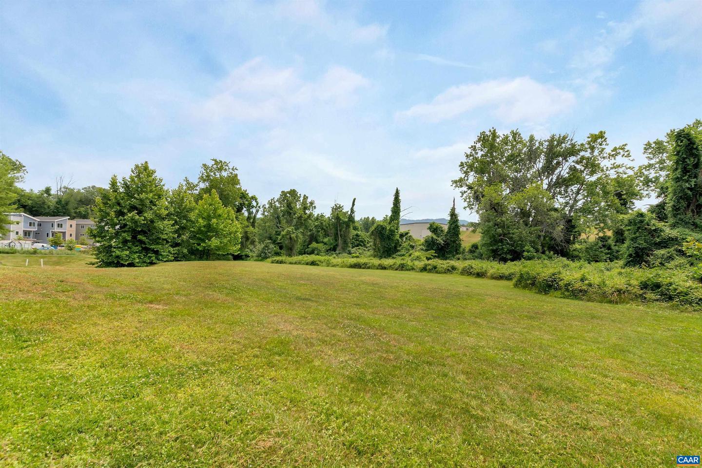 115 BLINCOE LN, CHARLOTTESVILLE, Virginia 22902, 4 Bedrooms Bedrooms, ,3 BathroomsBathrooms,Residential,For sale,115 BLINCOE LN,667956 MLS # 667956