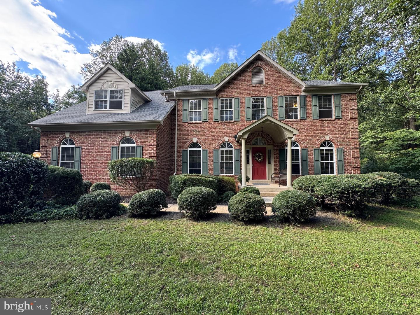 5437 ROSEHAVEN CT, WARRENTON, Virginia 20187, 4 Bedrooms Bedrooms, ,4 BathroomsBathrooms,Residential,For sale,5437 ROSEHAVEN CT,VAFQ2017970 MLS # VAFQ2017970