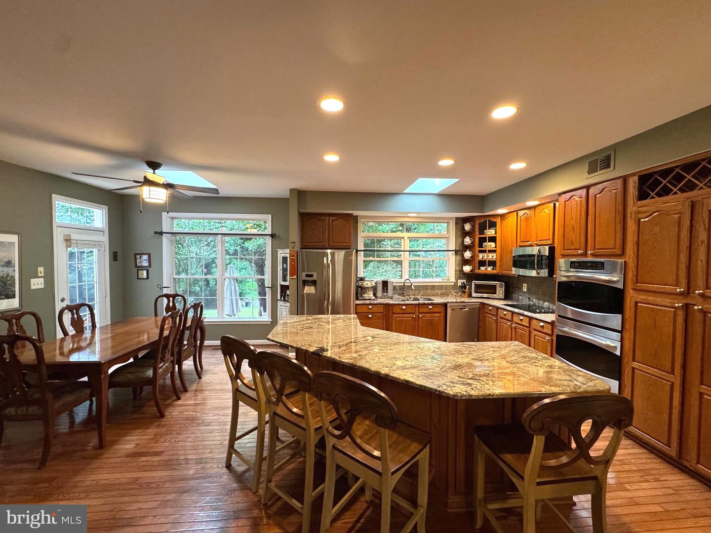 5437 ROSEHAVEN CT, WARRENTON, Virginia 20187, 4 Bedrooms Bedrooms, ,4 BathroomsBathrooms,Residential,For sale,5437 ROSEHAVEN CT,VAFQ2017970 MLS # VAFQ2017970